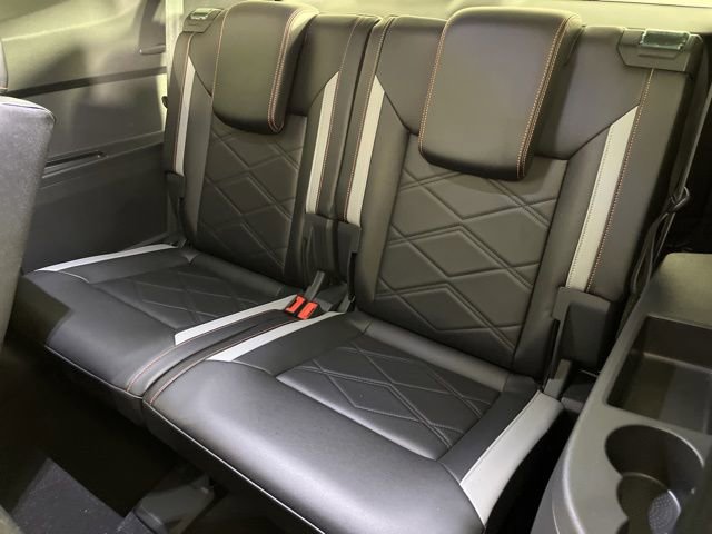Used 2024 Volkswagen Atlas Peak Edition SEL image 49