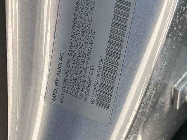 Used 2022 Audi e-tron GT Premium Plus w/ Performance Package AWD/4WD image 27