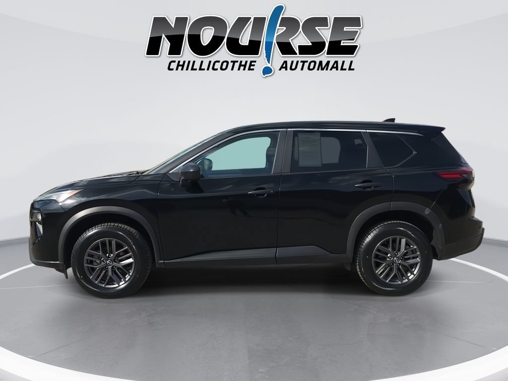 Used 2024 Nissan Rogue S FWD image 5