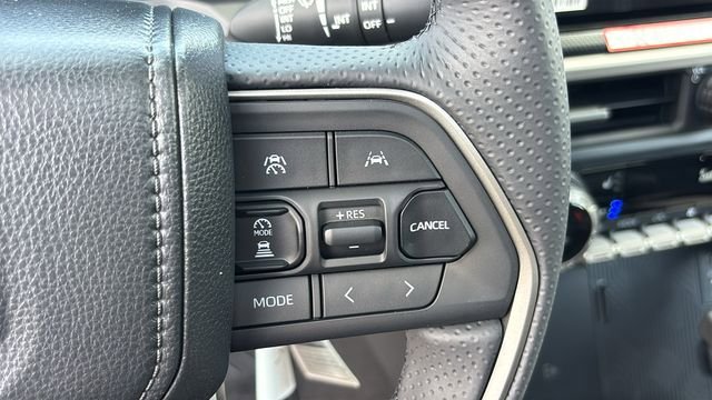New 2026 Toyota 4Runner Limited AWD/4WD image 19