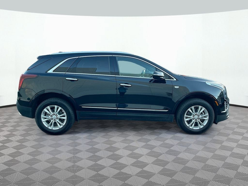 New 2025 Cadillac XT5 Luxury FWD image 4