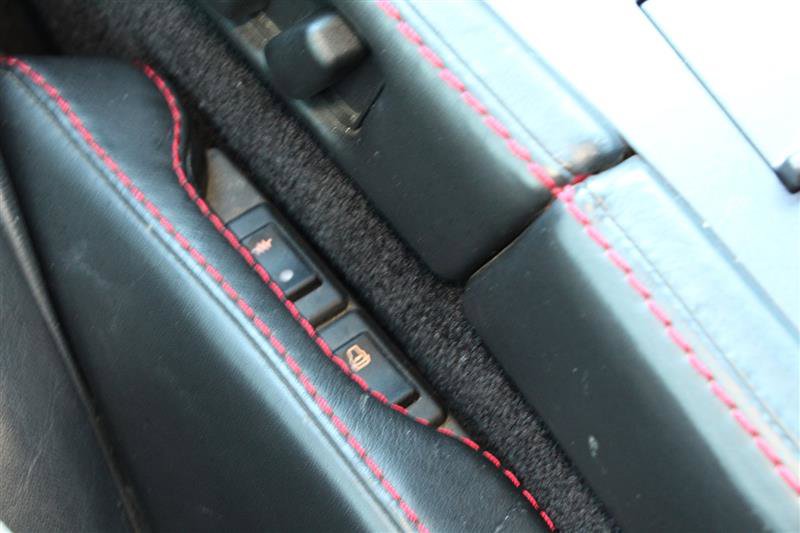 Used 2006 Aston Martin V8 Vantage Coupe image 22