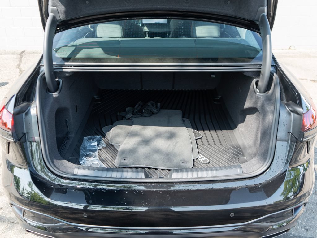 New 2026 Audi A6 Premium Plus AWD/4WD image 6