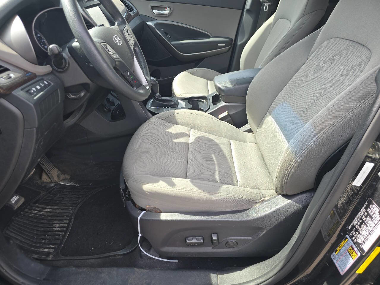 Used 2018 Hyundai Santa Fe Sport w/ 2.4L Value Package 02 image 13