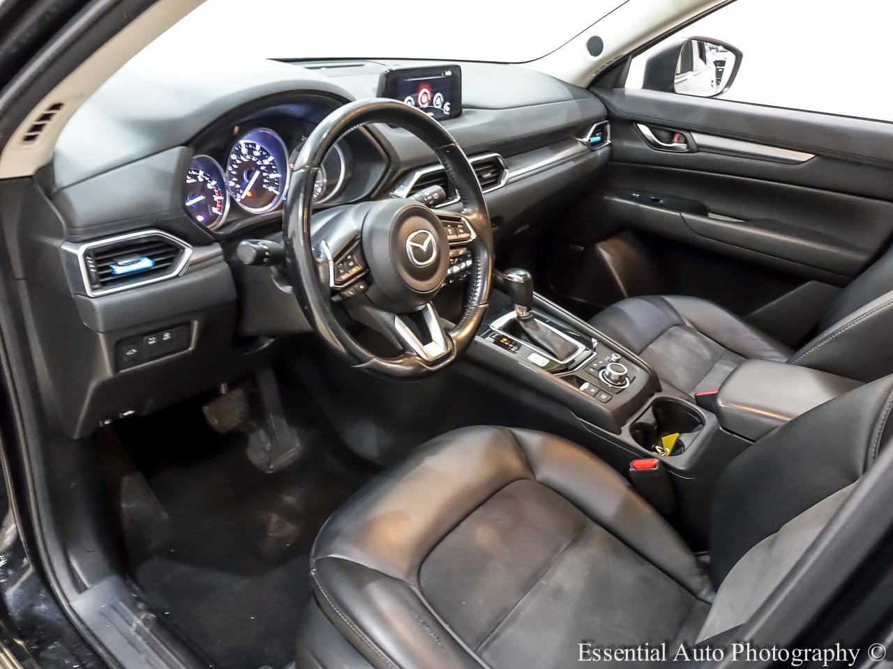 Used 2018 MAZDA CX-5 Touring w/ Preferred Equipment Package image 14