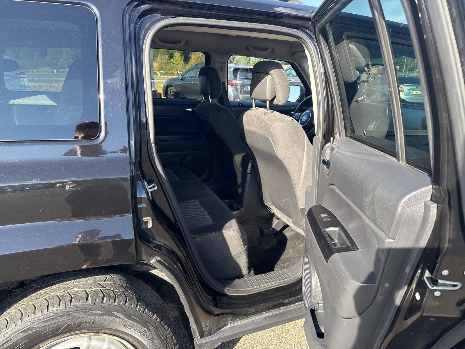 Used 2016 Jeep Patriot Sport w/ Power Value Group image 16