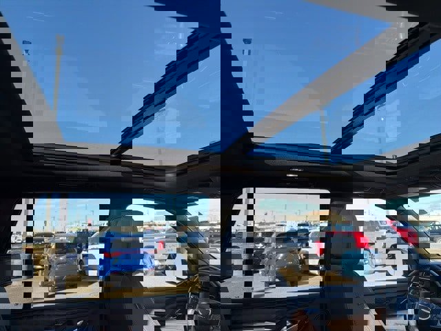 Used 2023 GMC Yukon Denali image 15