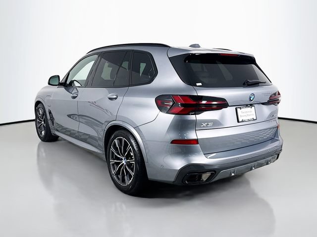 Used 2024 BMW X5 xDrive50e w/ M Sport Package AWD/4WD image 5