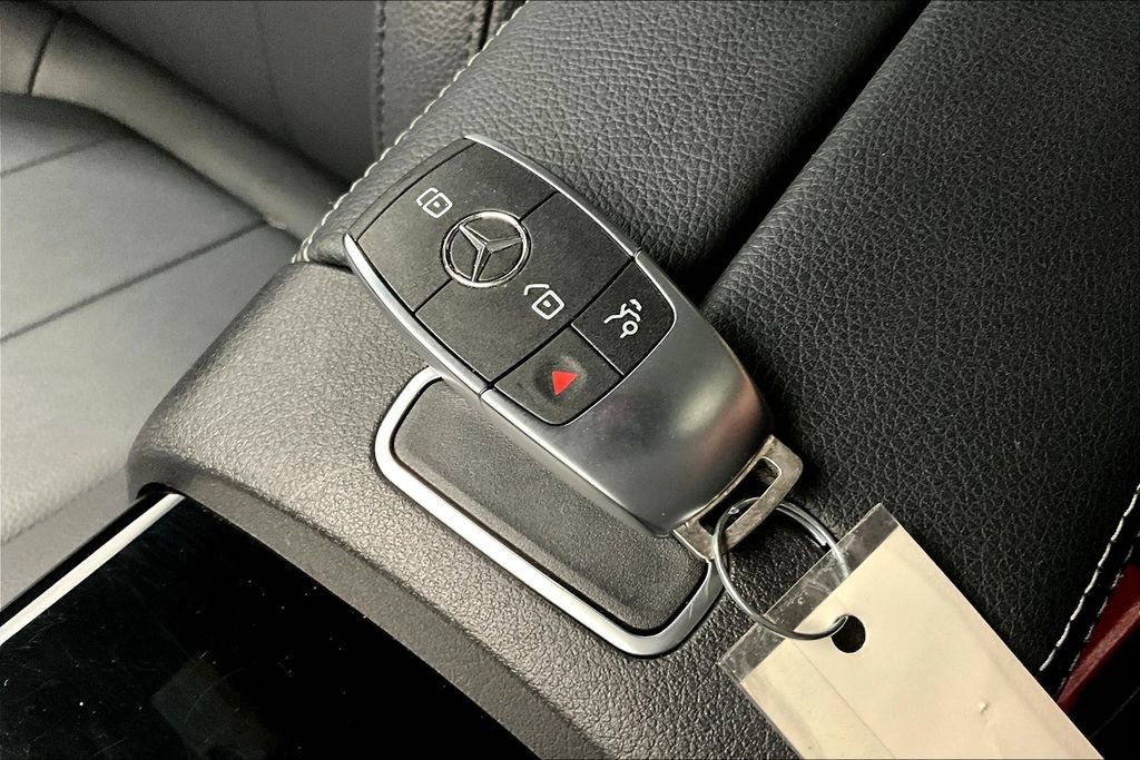 Used 2024 Mercedes-Benz CLA 250 image 13