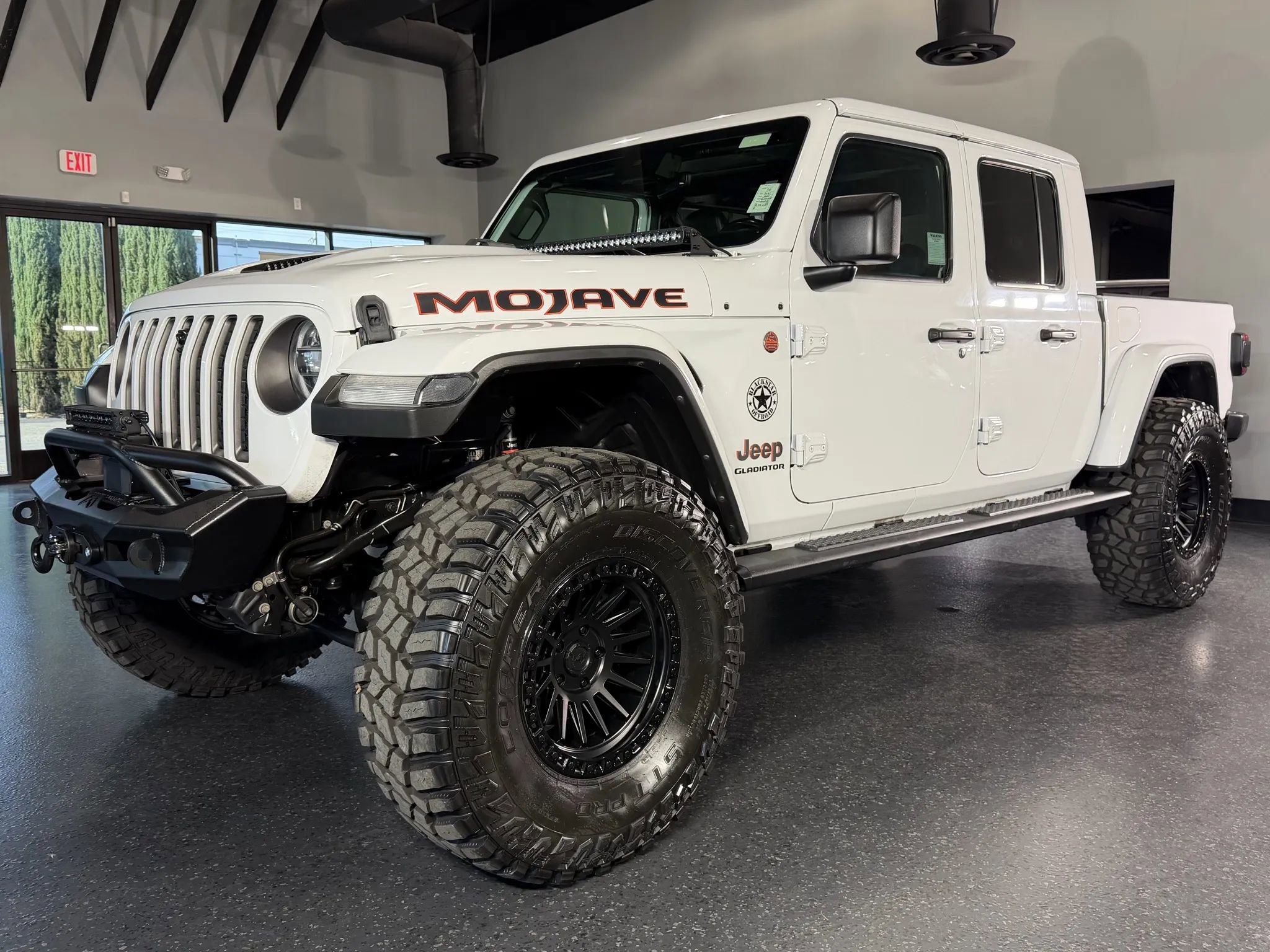 Used 2021 Jeep Gladiator Mojave AWD/4WD image 8