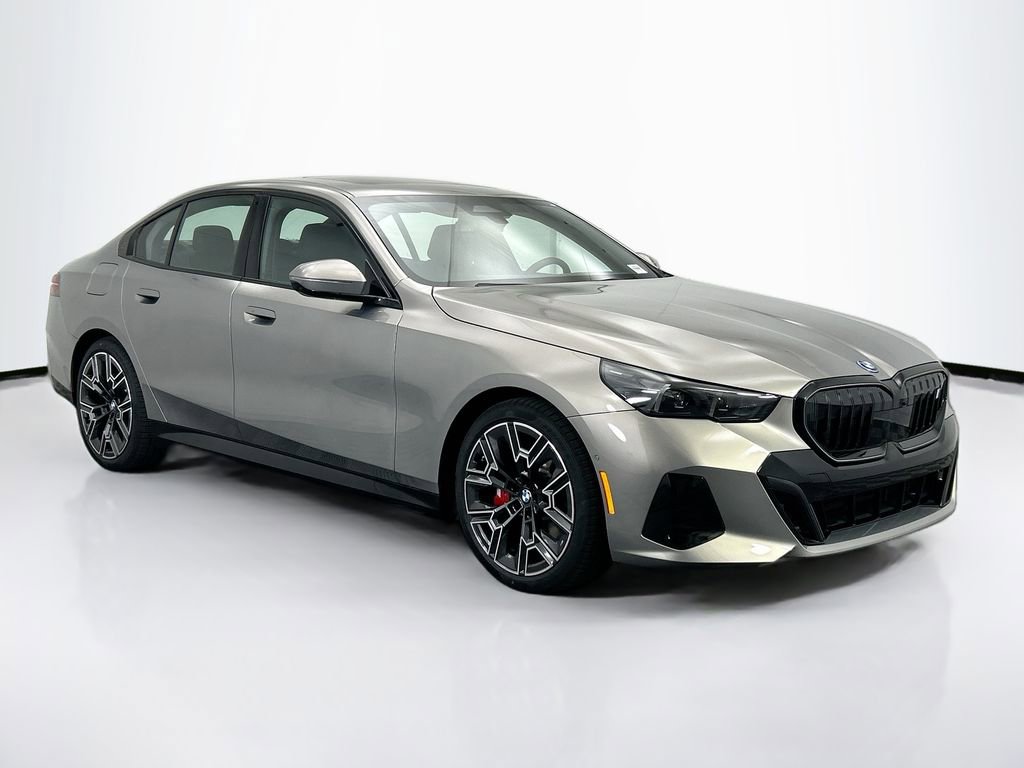 New 2026 BMW i5 eDrive40 w/ M Sport Package image 3