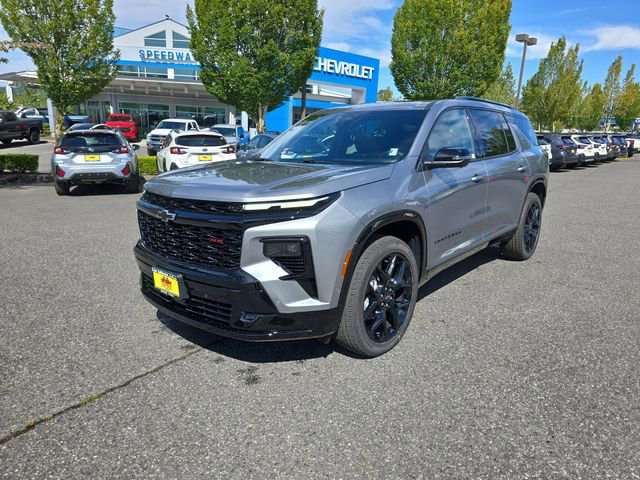 New 2026 Chevrolet Traverse RS w/ LPO, Floor Liner Package image 2