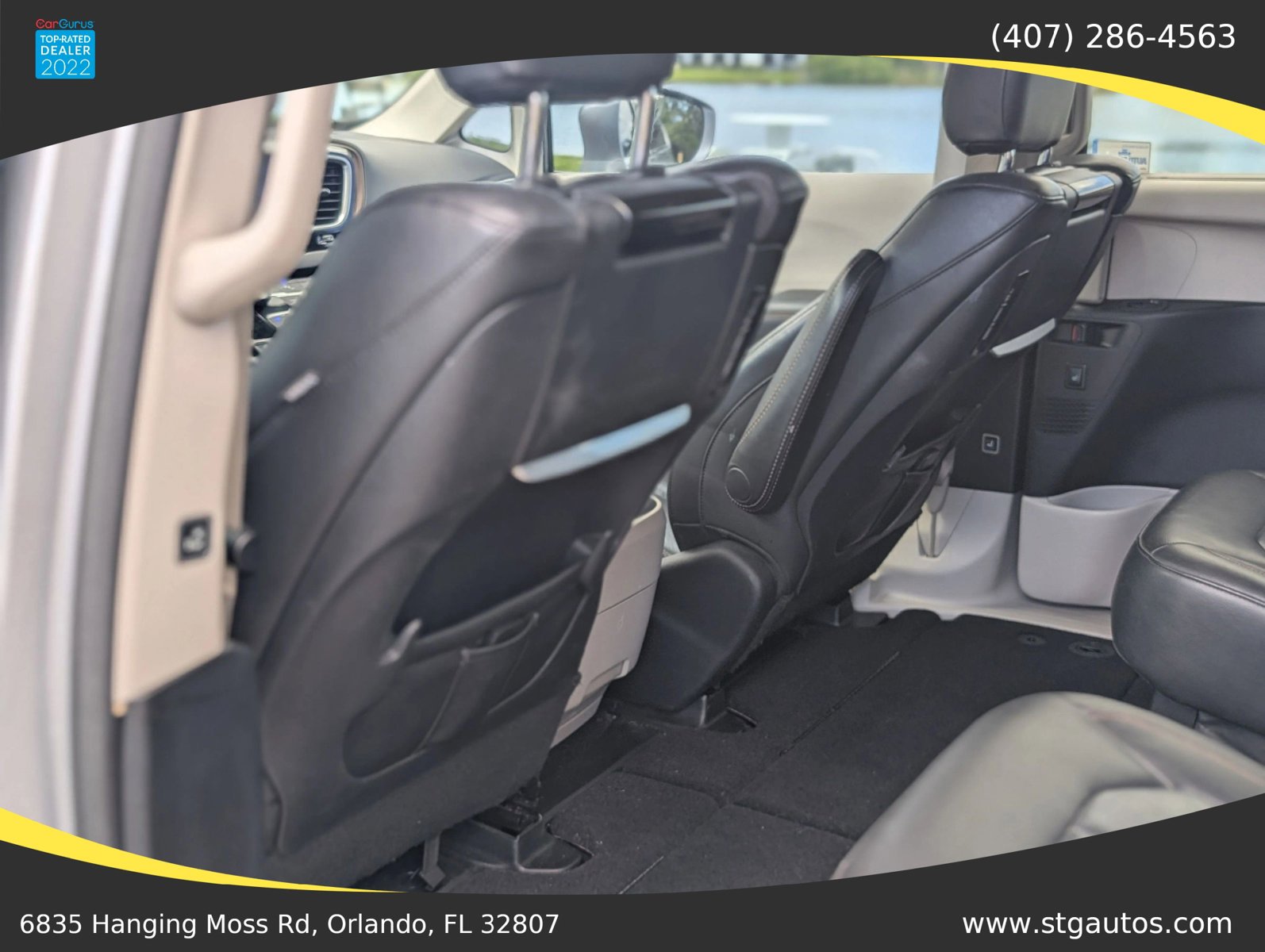 Used 2017 Chrysler Pacifica Touring-L Plus w/ Advanced Safetytec Group FWD image 19