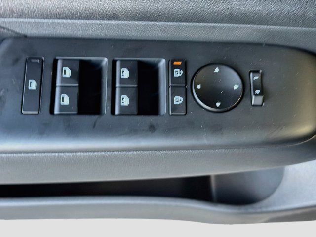 New 2027 Hyundai Kona SEL Sport FWD image 17