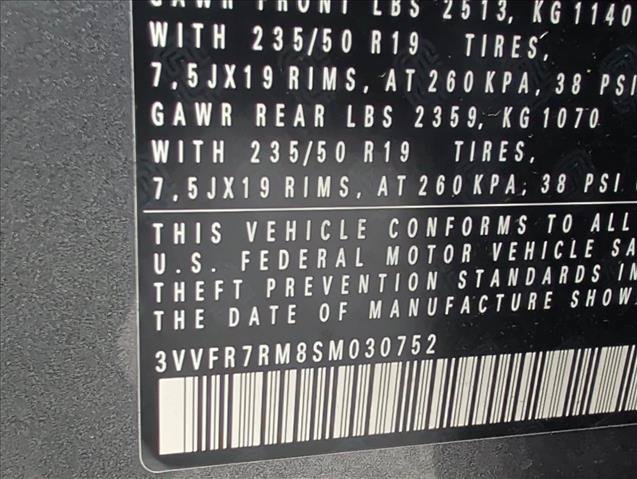 Used 2025 Volkswagen Tiguan SE FWD image 30