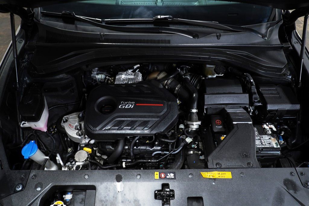 Used 2020 Hyundai Santa Fe Limited image 11