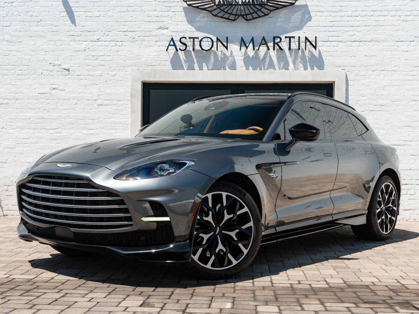 Used 2023 Aston Martin DBX 707 AWD/4WD image 14