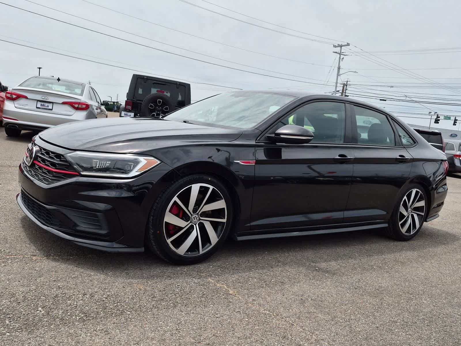 Used 2021 Volkswagen Jetta GLI FWD image 4