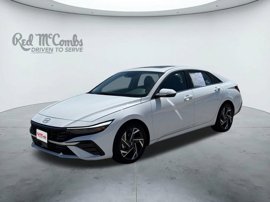 Certified 2025 Hyundai Elantra Limited image 1