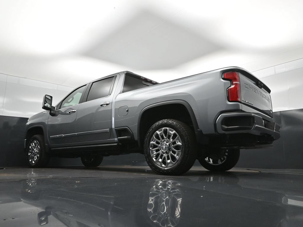 New 2026 Chevrolet Silverado 2500 High Country w/ High Country Premium Package AWD/4WD image 41