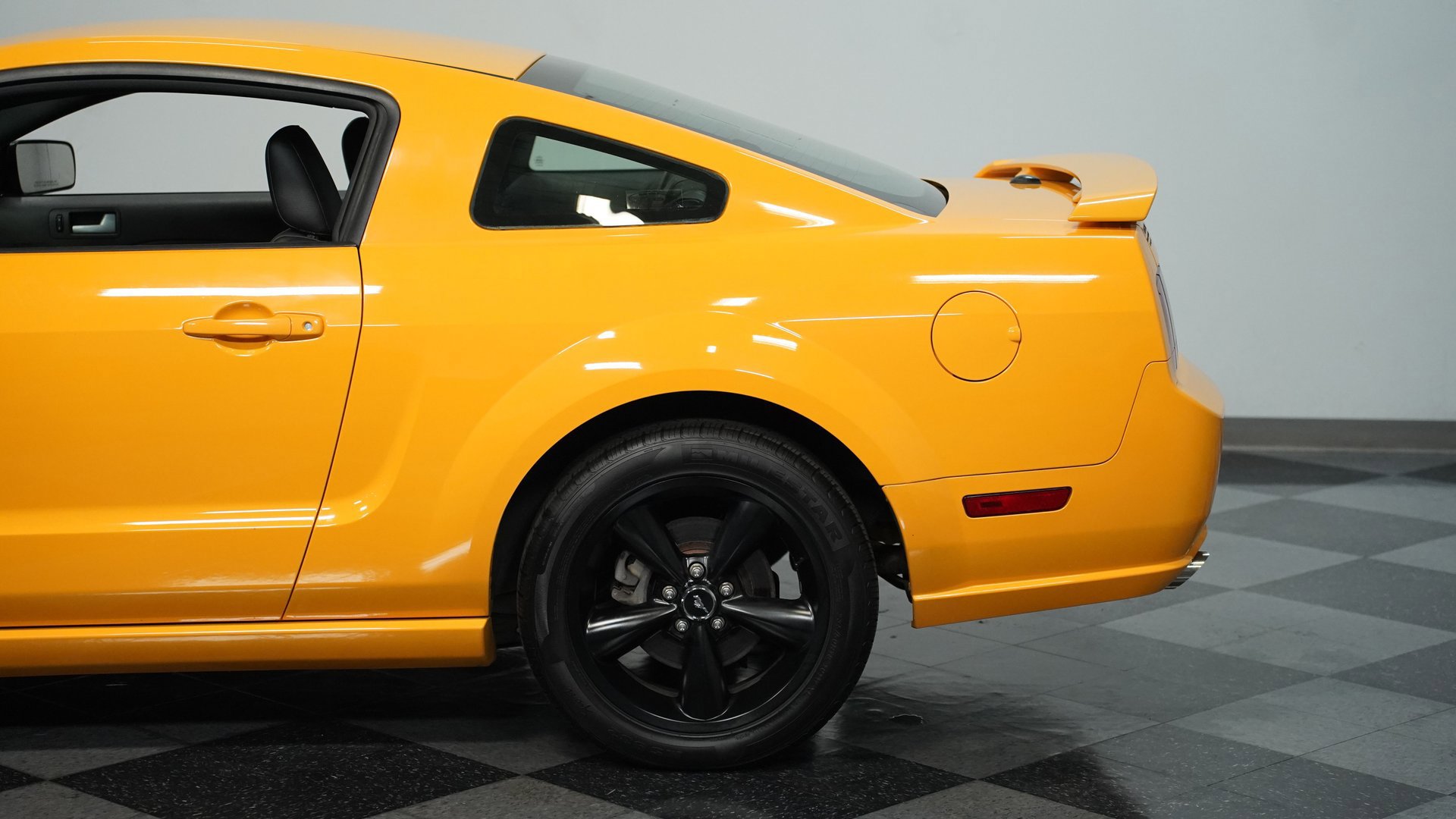 Used 2007 Ford Mustang GT image 22