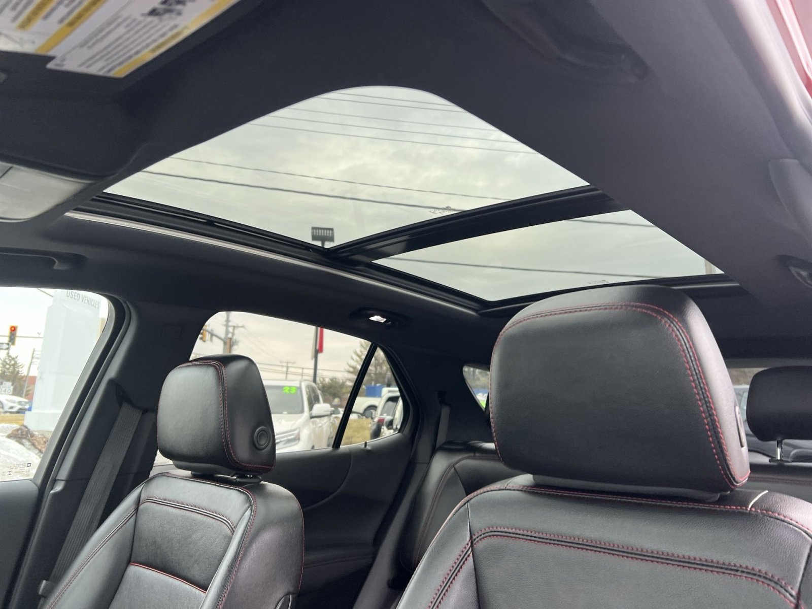 Used 2024 Chevrolet Equinox RS w/ RS Leather Package image 23