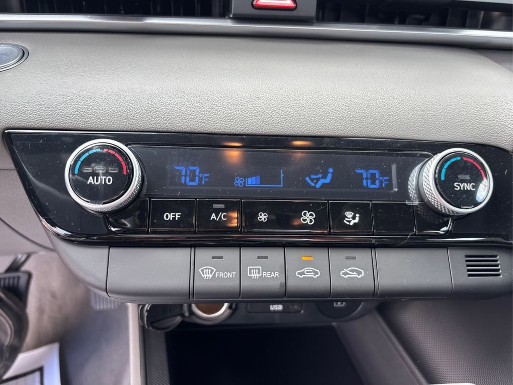 New 2025 Hyundai Elantra Blue image 27