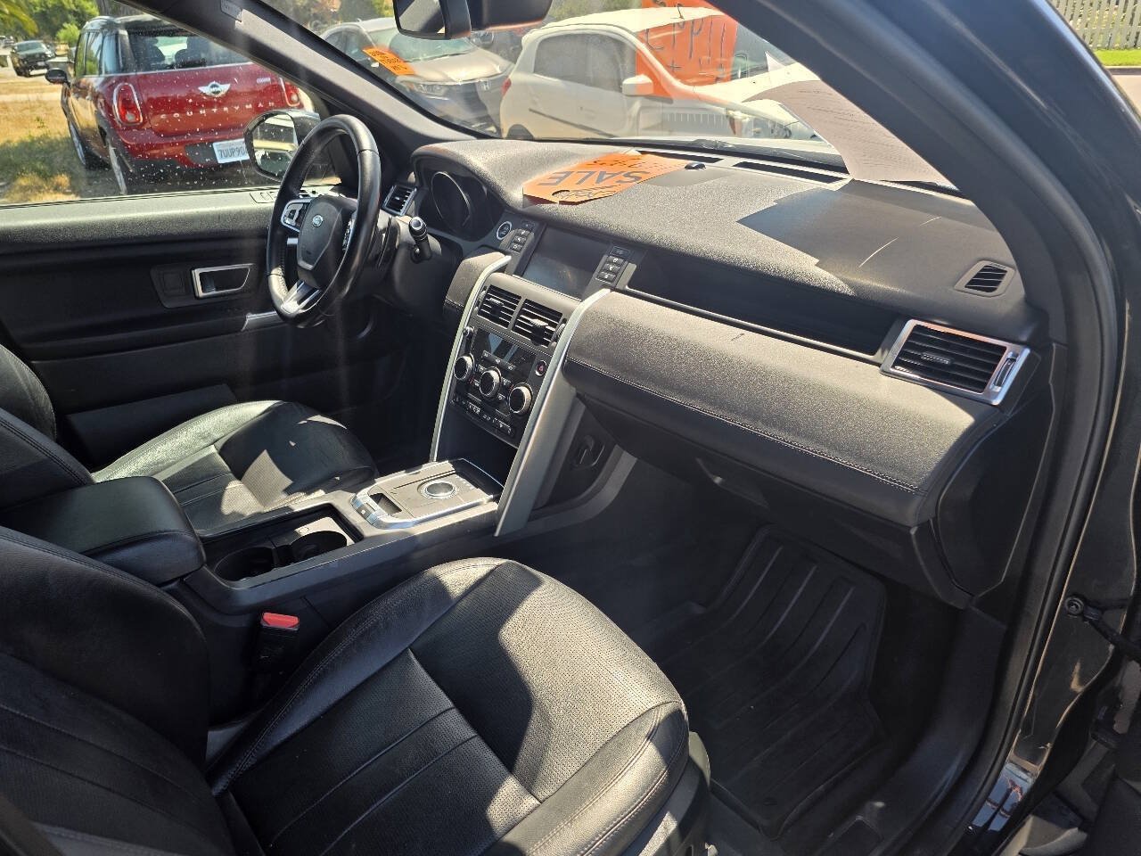 Used 2019 Land Rover Discovery Sport SE AWD/4WD image 20