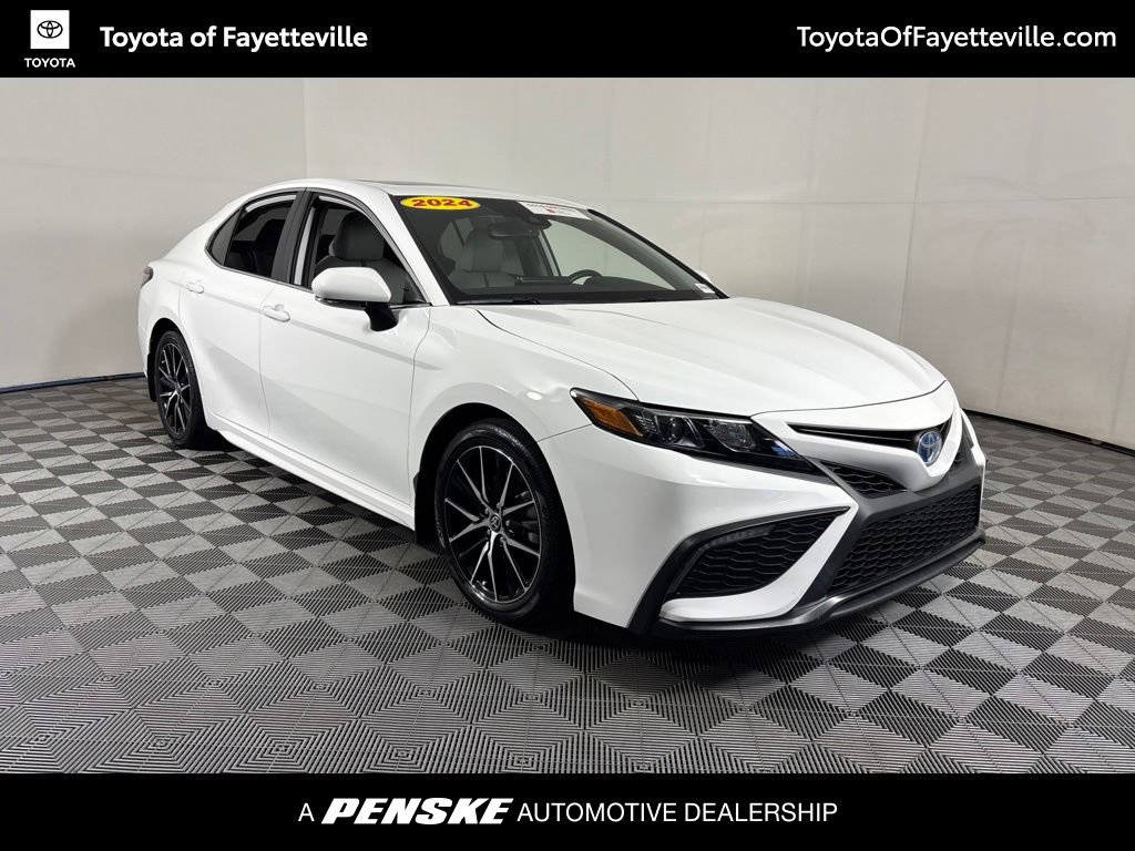 Certified 2024 Toyota Camry SE w/ Audio Upgrade Package FWD image 16