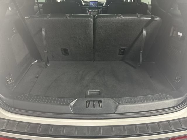 Used 2023 Ford Explorer ST-Line AWD/4WD image 35