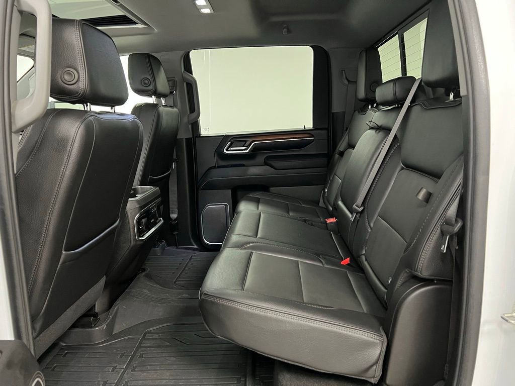 Used 2024 GMC Sierra 3500 Denali image 47