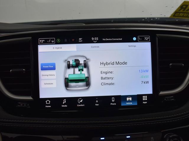 Used 2024 Chrysler Pacifica Select image 27