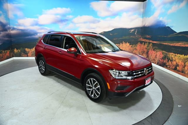 Used 2019 Volkswagen Tiguan SE w/ Panoramic Sunroof Package