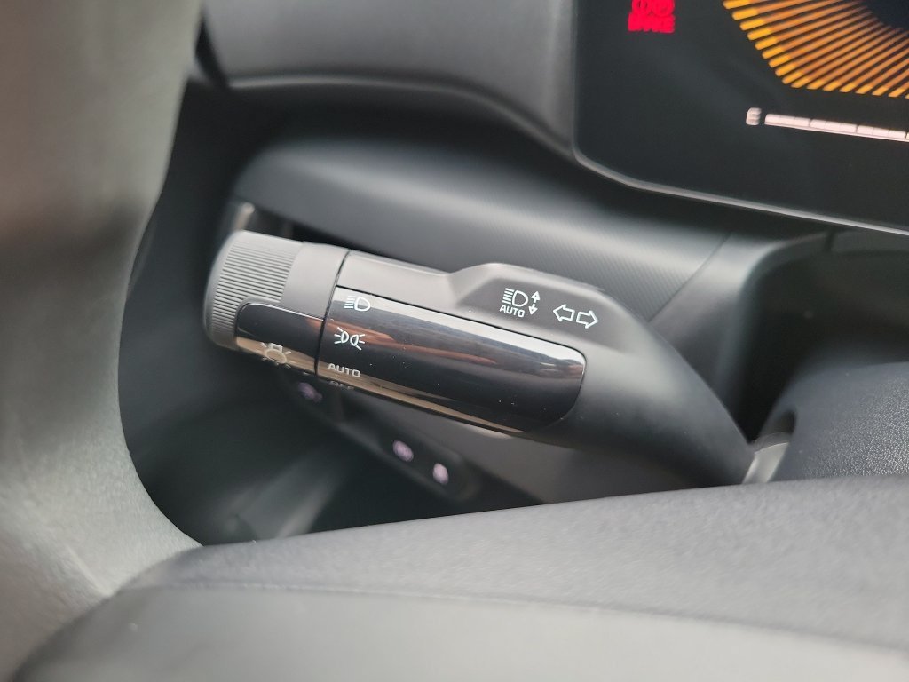 New 2027 Kia K4 FWD image 24