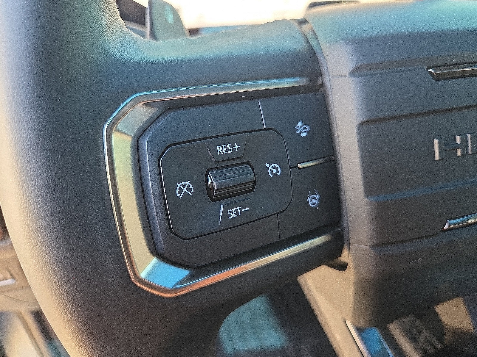 Used 2024 GMC Hummer EV 3X w/ Omega Edition AWD/4WD image 12
