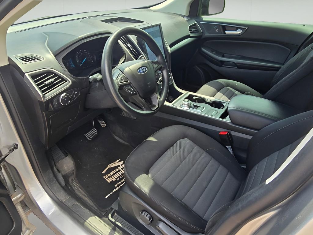 Used 2022 Ford Edge SE w/ Black Appearance Package AWD/4WD image 15