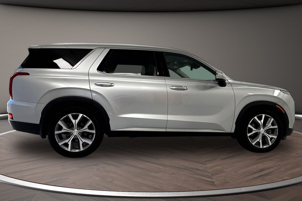 Used 2022 Hyundai Palisade SEL w/ 8P Bench Seat Package AWD/4WD image 8
