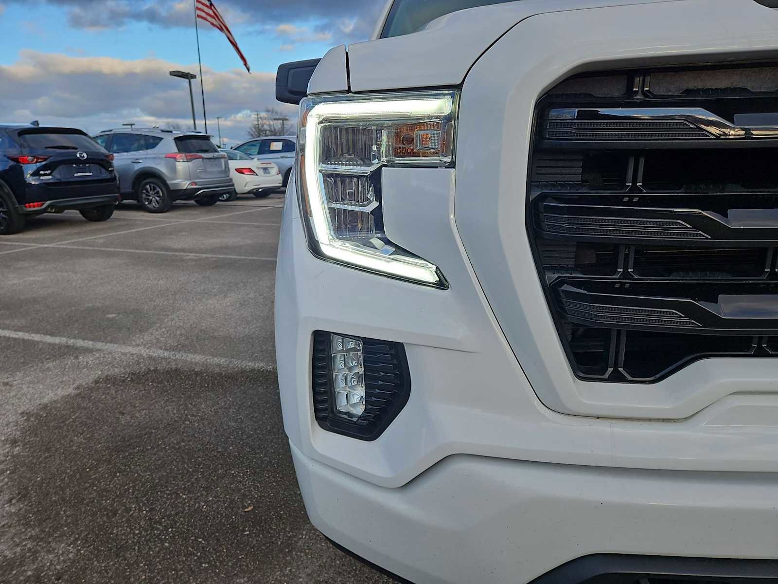 Used 2021 GMC Sierra 1500 Elevation image 11