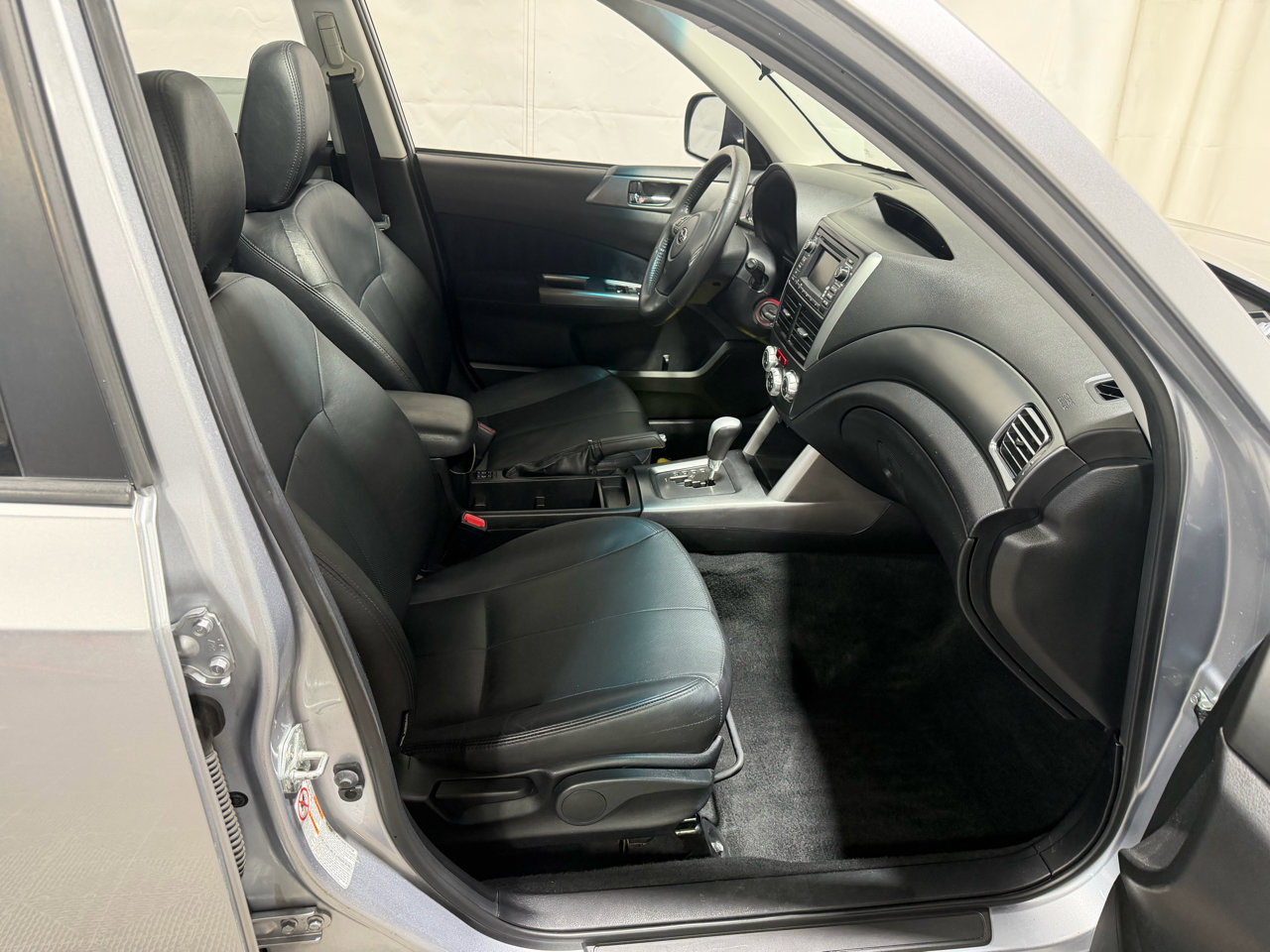 Used 2012 Subaru Forester 2.5X Limited image 12