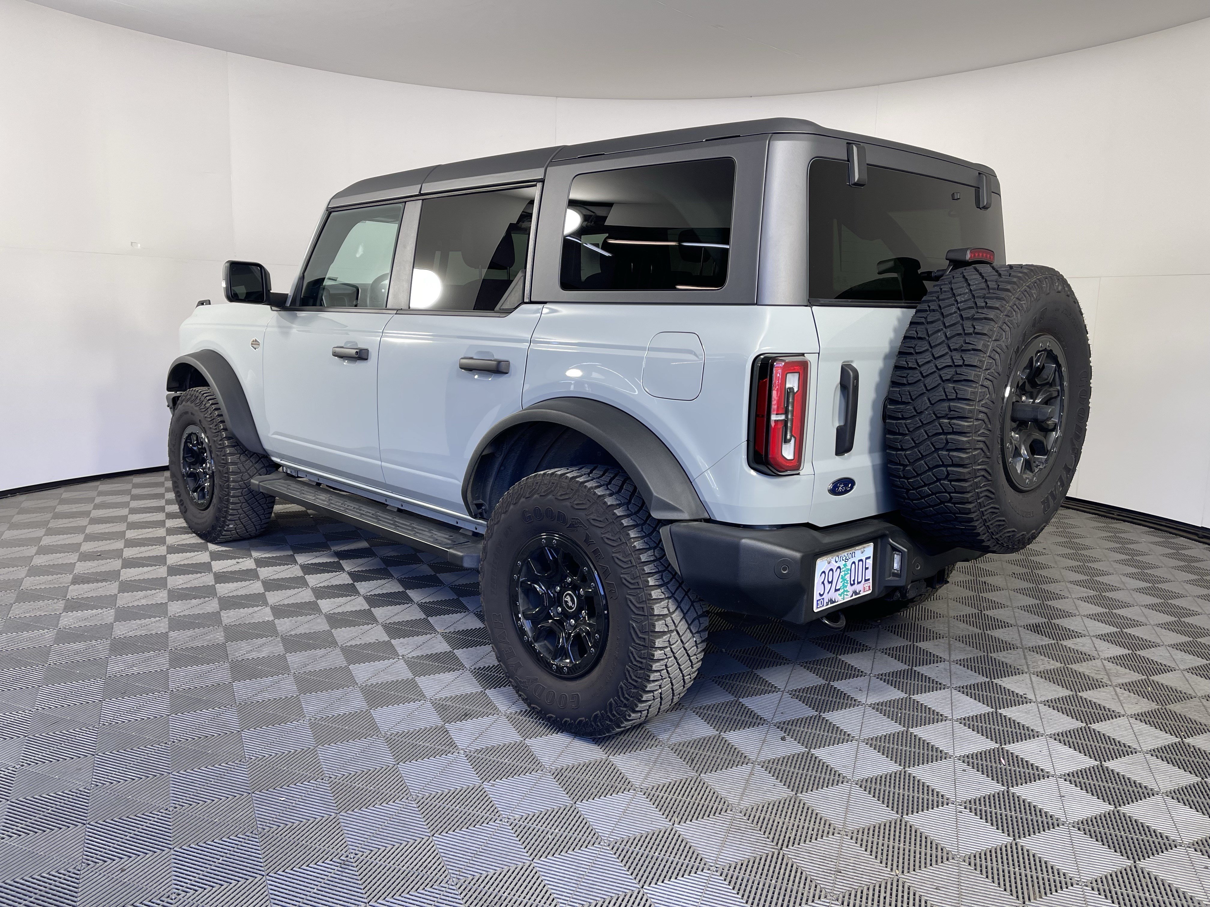 Certified 2024 Ford Bronco Wildtrak AWD/4WD image 3