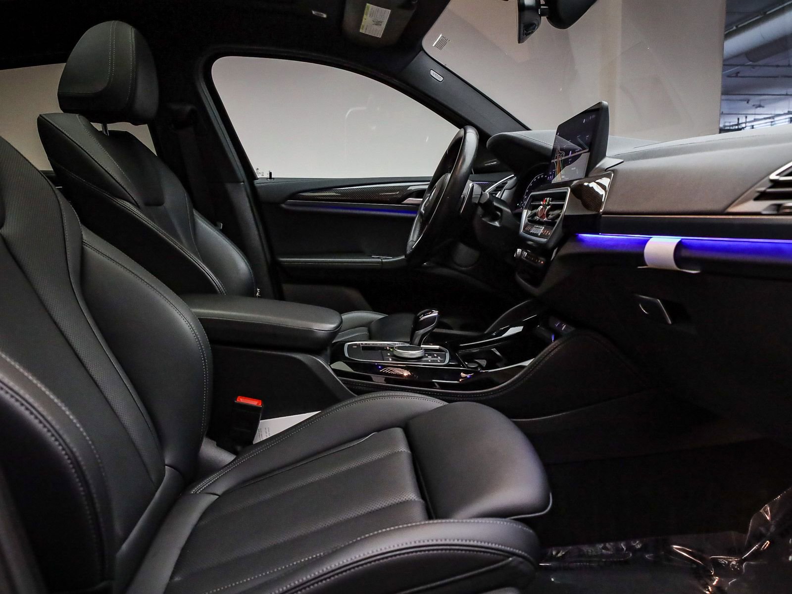 Certified 2023 BMW X4 M40i w/ Premium Package image 17