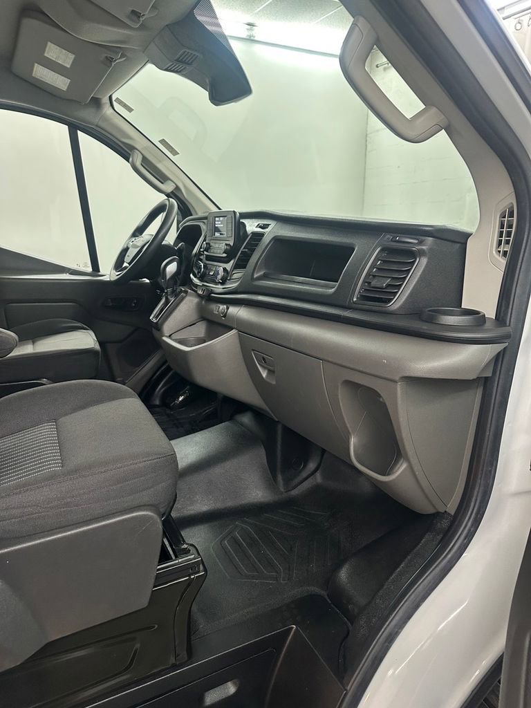 Used 2020 Ford Transit 250 Low Roof image 30