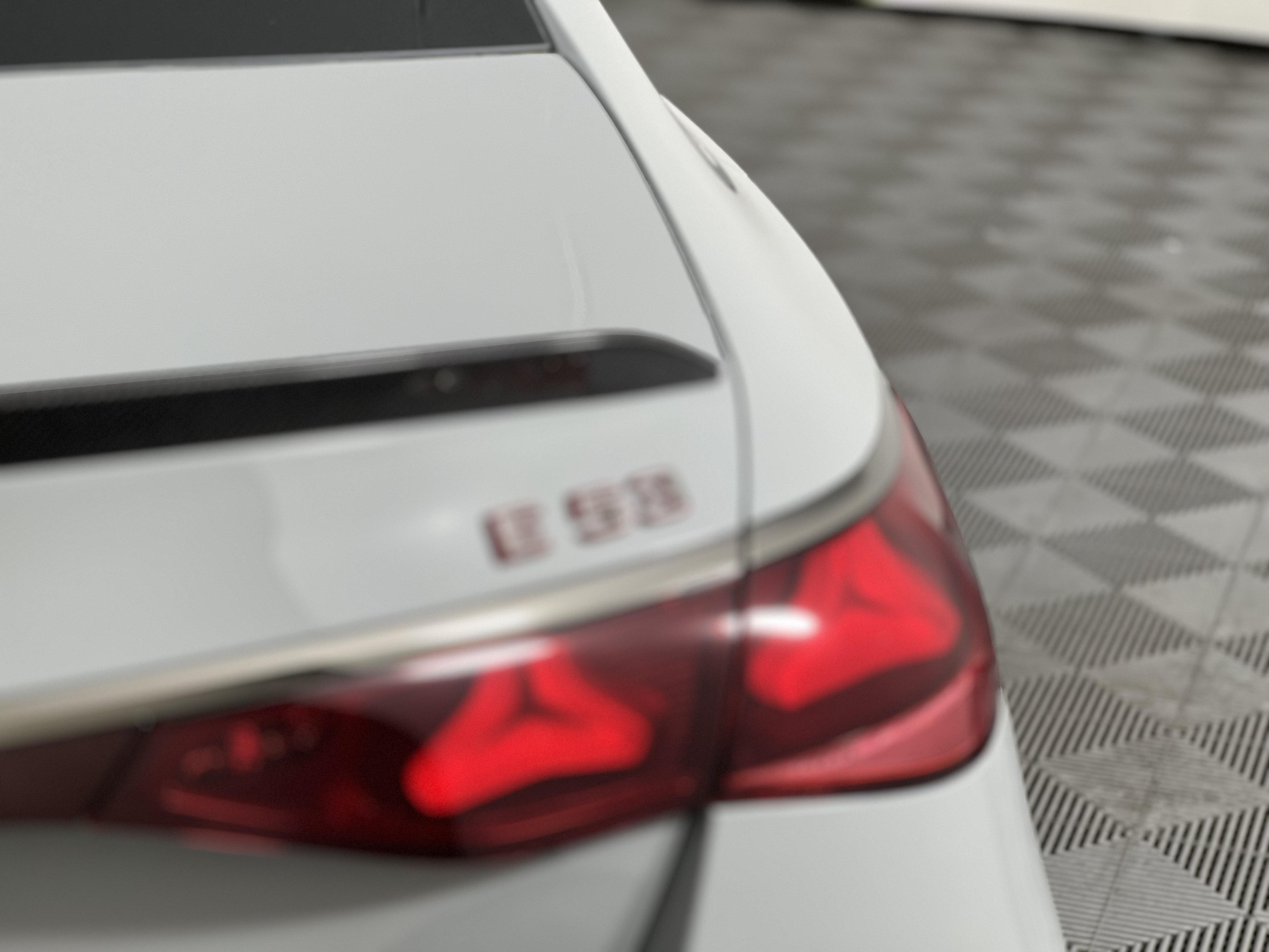 New 2026 Mercedes-Benz E 53 AMG e 4MATIC Sedan image 12