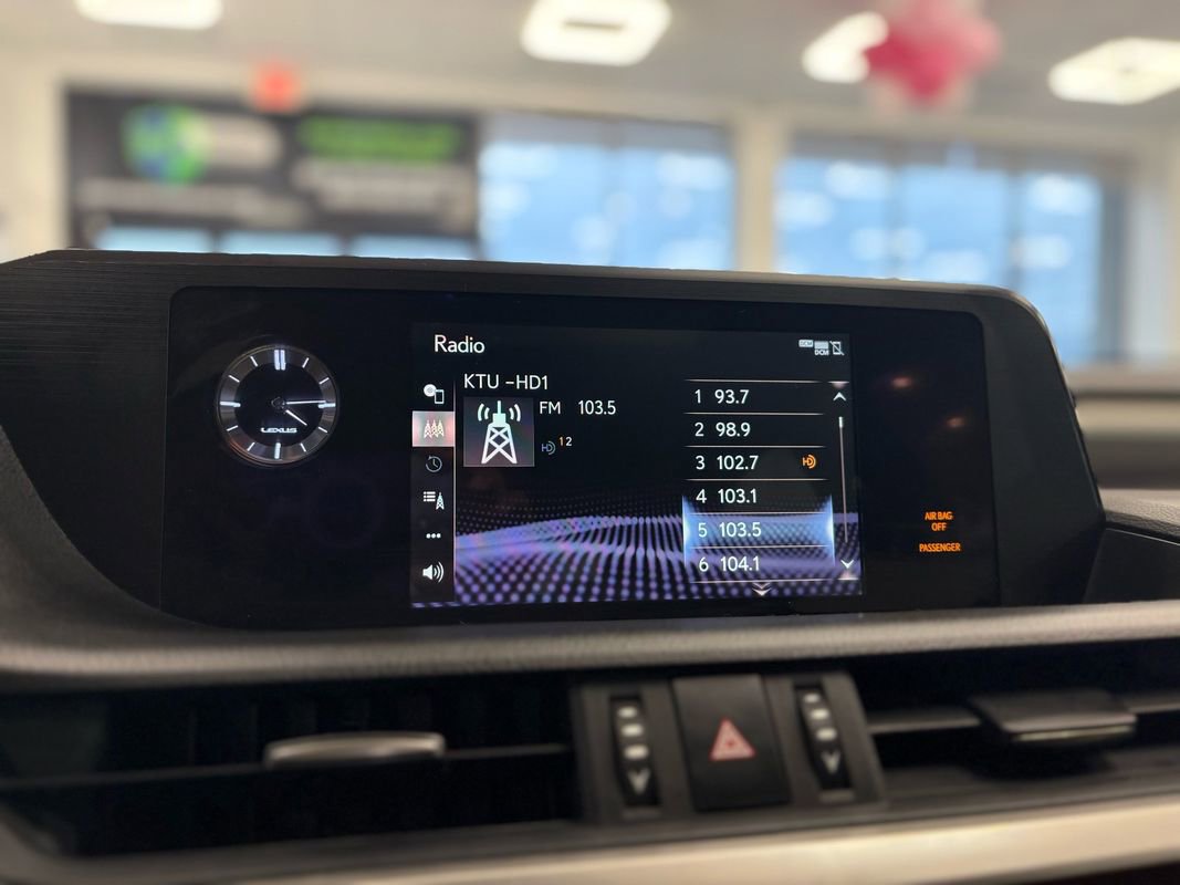 Used 2020 Lexus ES 350 F Sport image 35