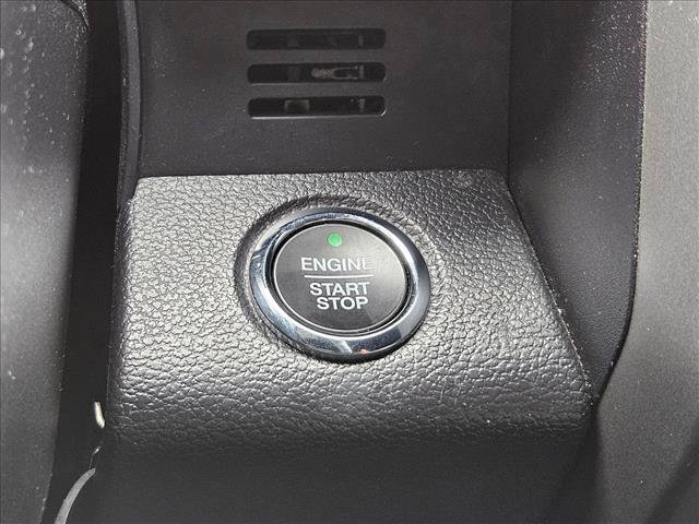 Used 2020 Ford Expedition XLT w/ Equipment Group 202A RWD image 12