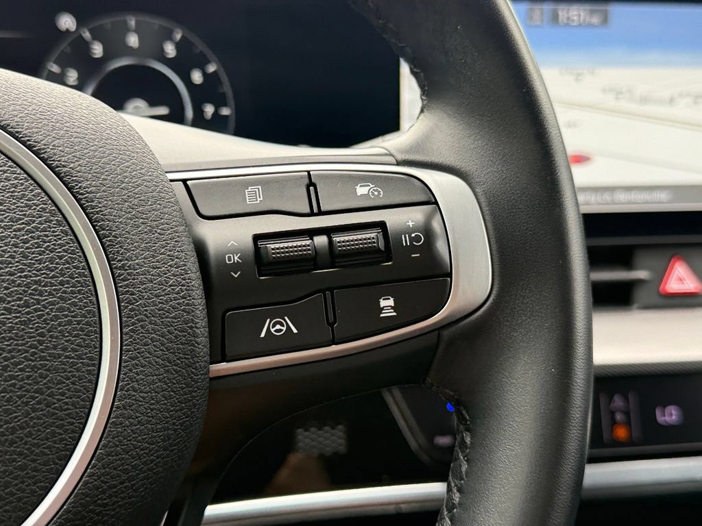 Used 2023 Kia Sportage SX FWD image 22