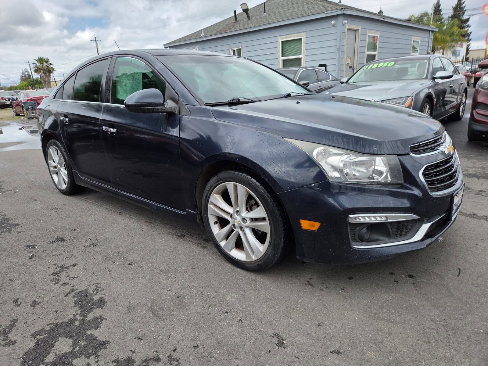 Used 2015 Chevrolet Cruze LTZ w/ Sun, Sound and Sport Package FWD image 4