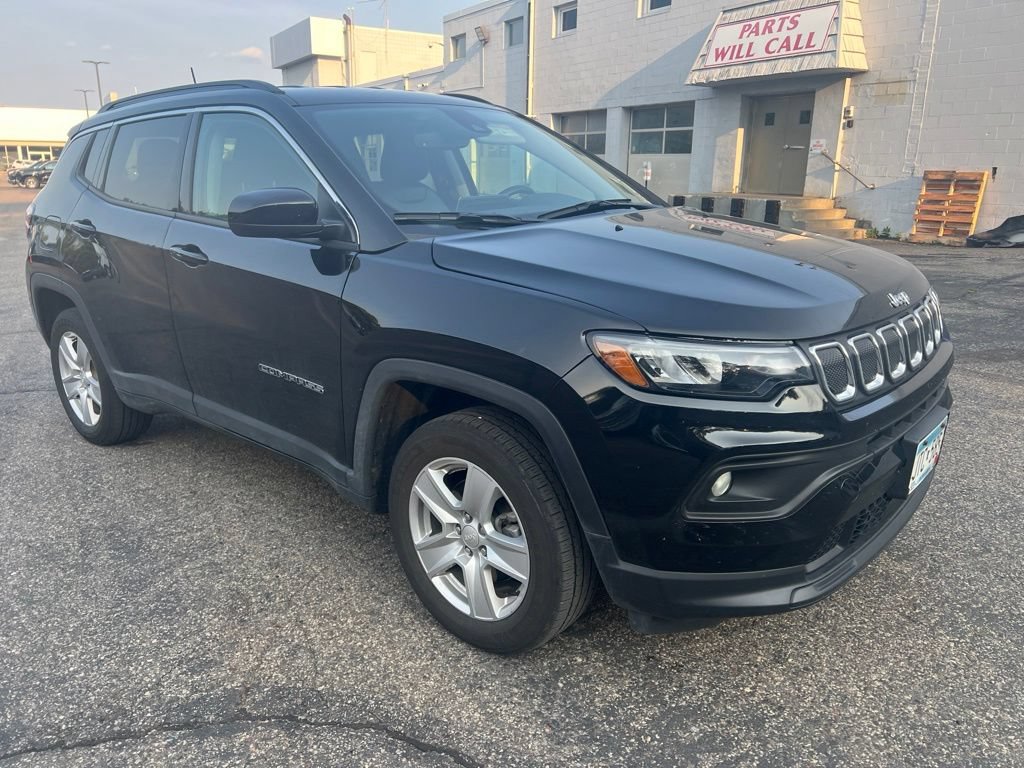 Used 2022 Jeep Compass Latitude w/ Convenience Group AWD/4WD image 10