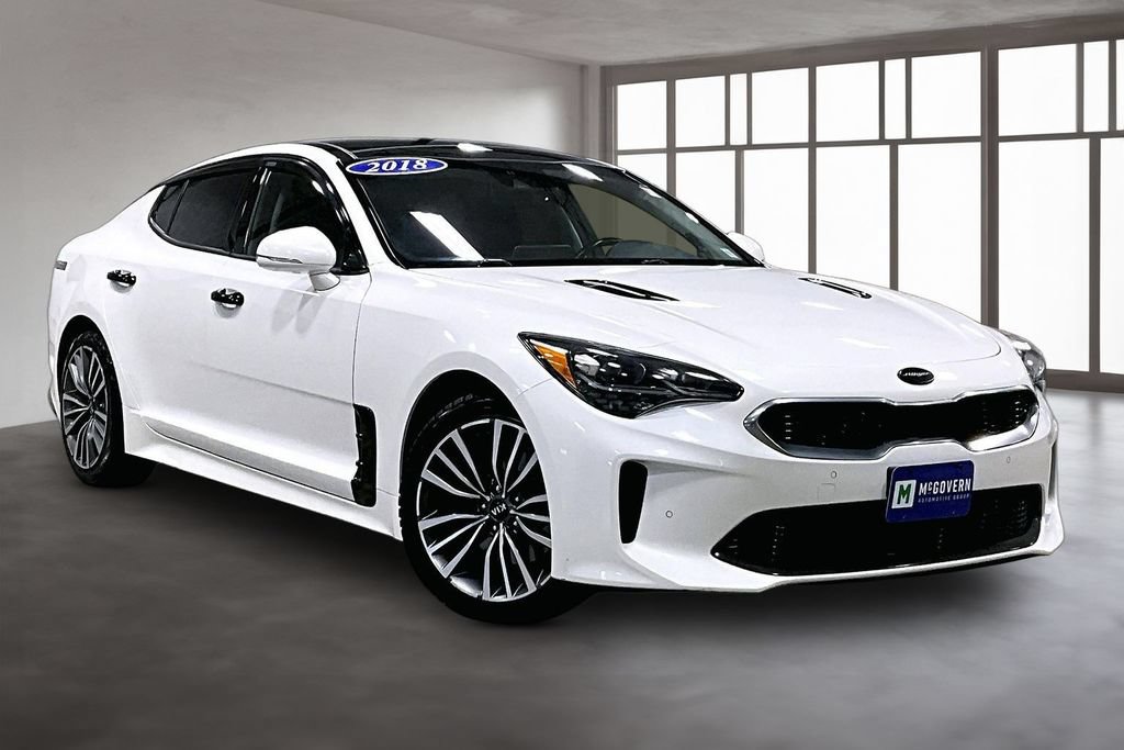 Used 2018 Kia Stinger Premium AWD/4WD image 3