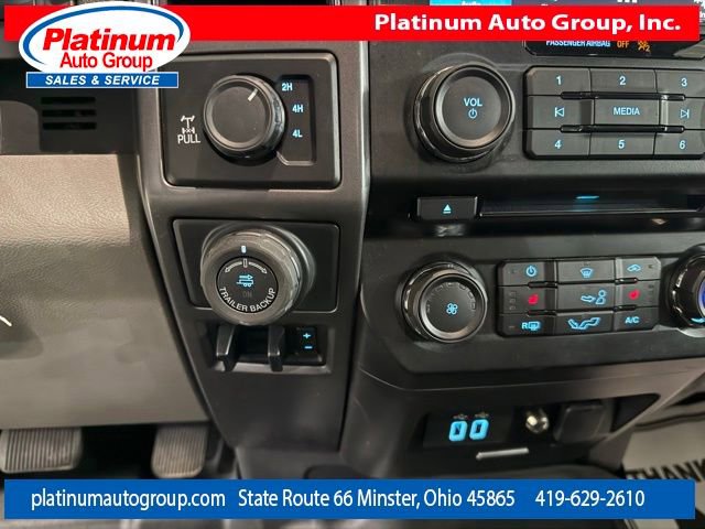 Used 2017 Ford F150 XLT w/ Equipment Group 302A Luxury AWD/4WD image 21